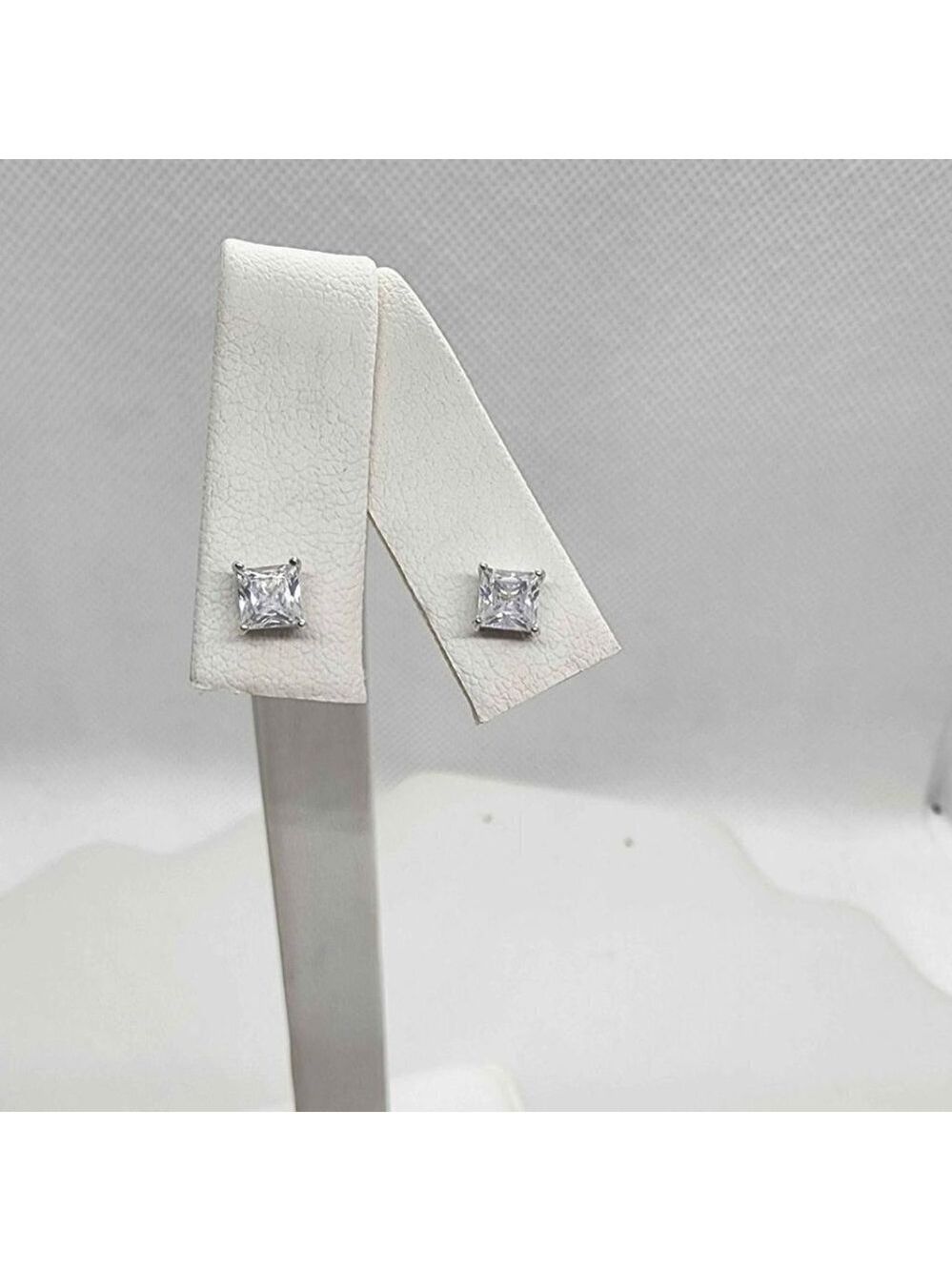 NEW Sterling Silver 925 White GemStone Studs - Earrings